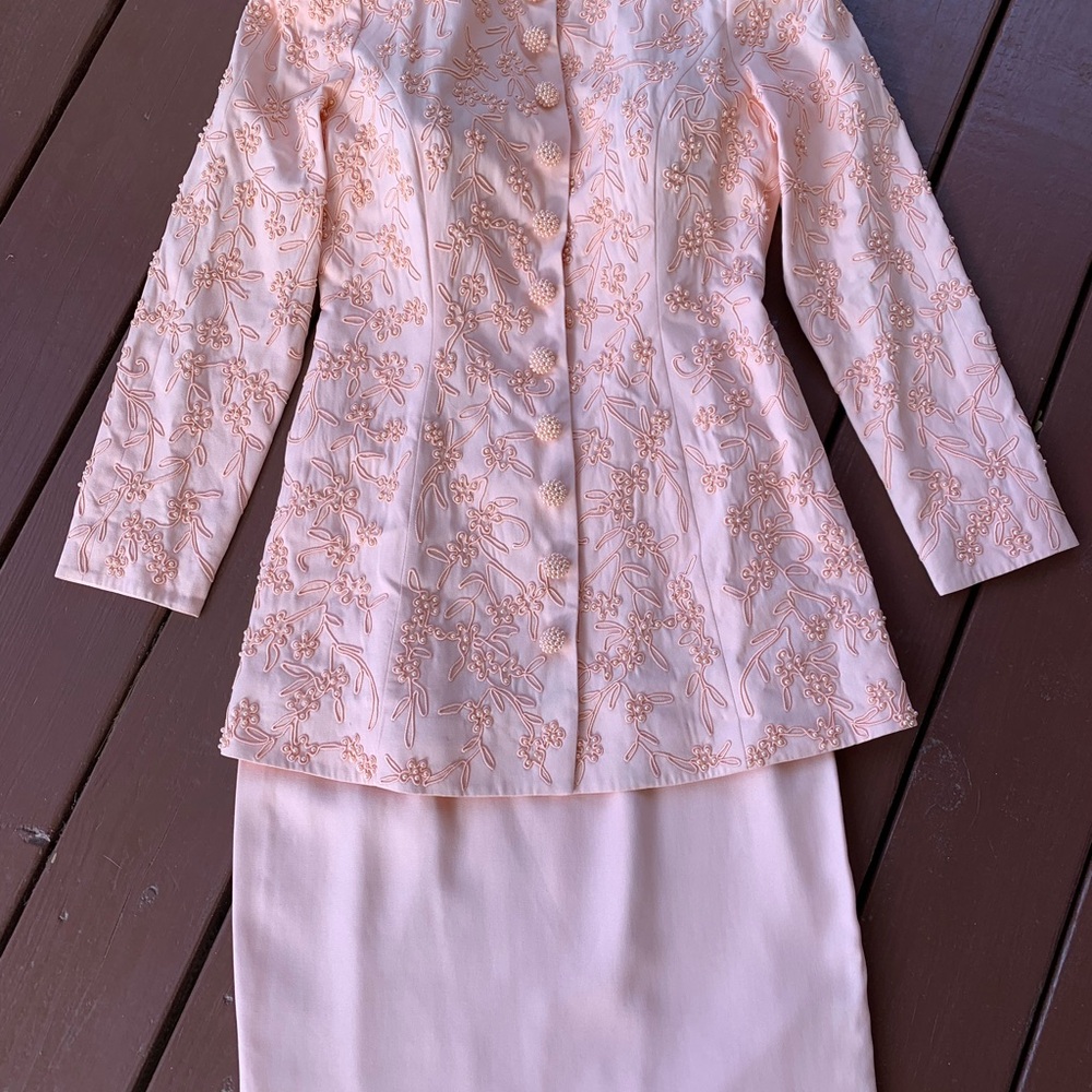Elegant Pink Beaded & Embroidered Women's Suit